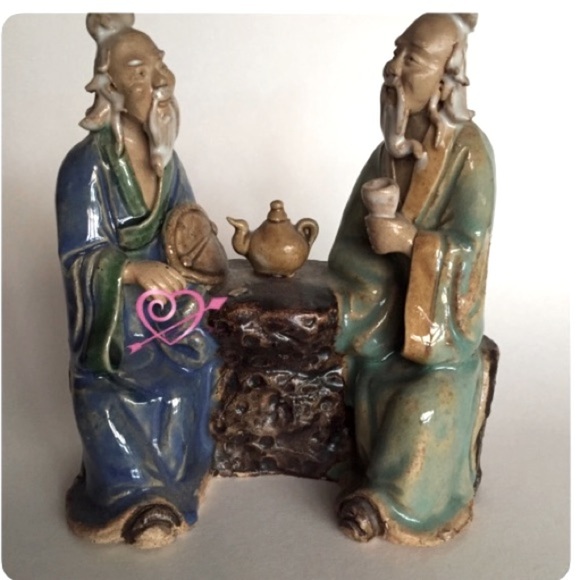 Vintage Glazed Figurine Chinese Man Drinking Tea - Picture 1 of 4